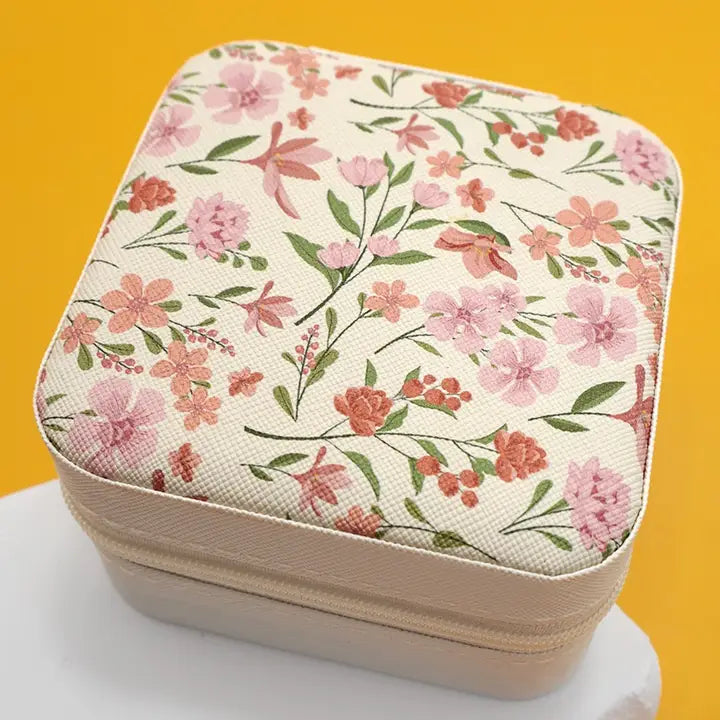 Sweet Things Travel Jewelry Case