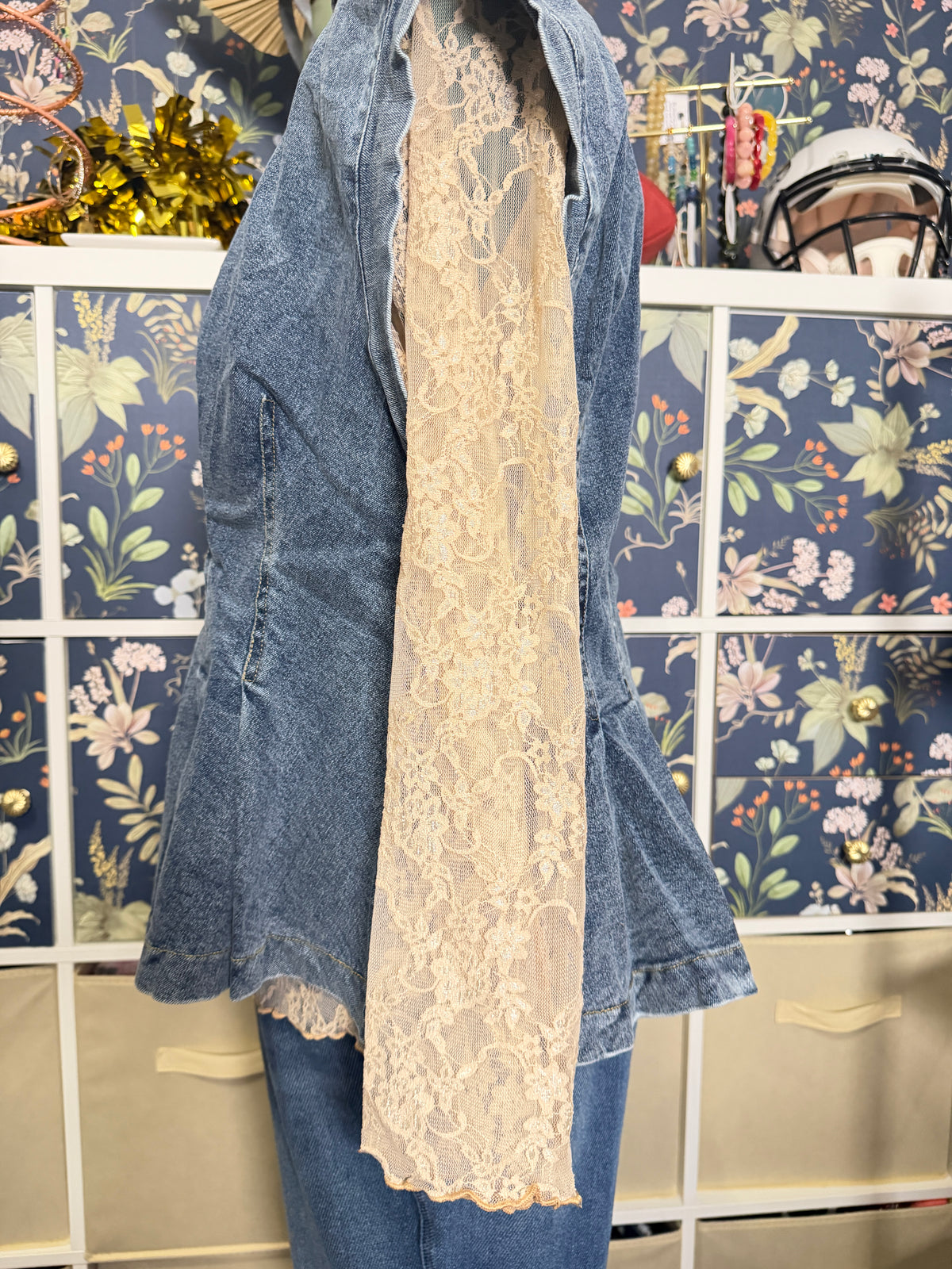 Diana Floral Lace Mesh Top Curvy